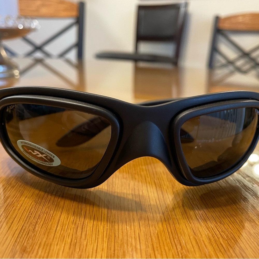 Wiley X SG-1 tactical / sunglasses